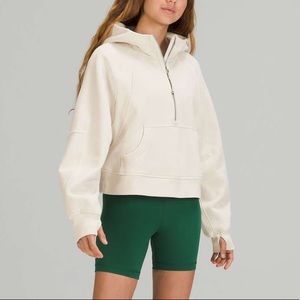 !!!!!LOOKING TO TRADE!!!! white scuba half zip or comment to buy